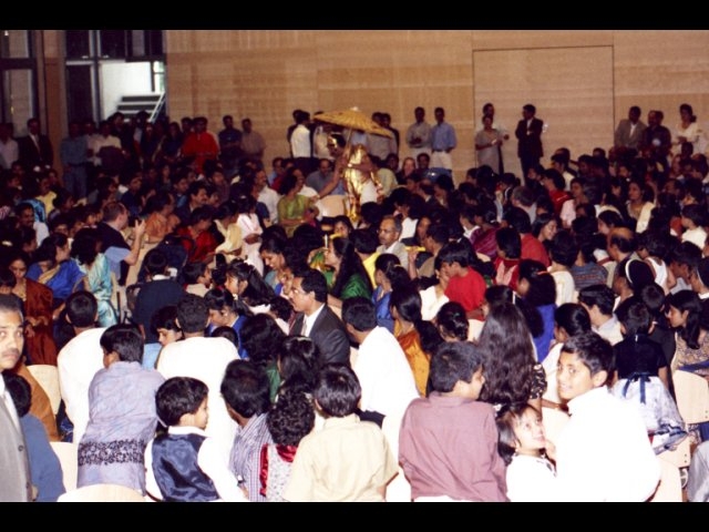 onam sadassu 2000.JPG